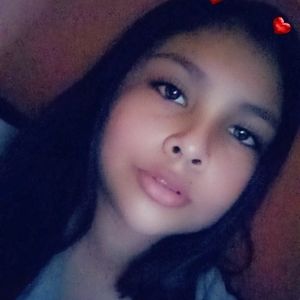 Meet your Posher, Mireya